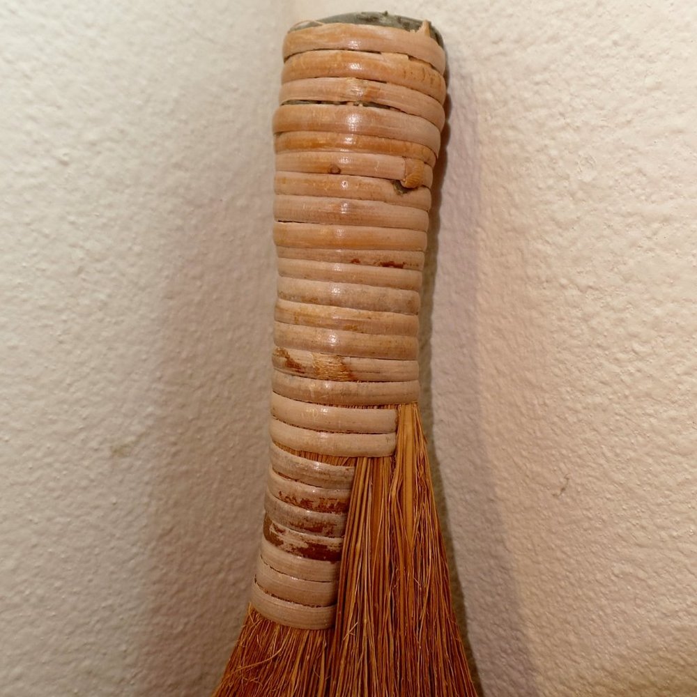 Primitive Turkey Wing Angel Wing Whisk Broom 14 Inch - Picture 3 of 11